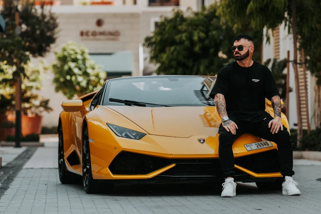 lambo.bonnet